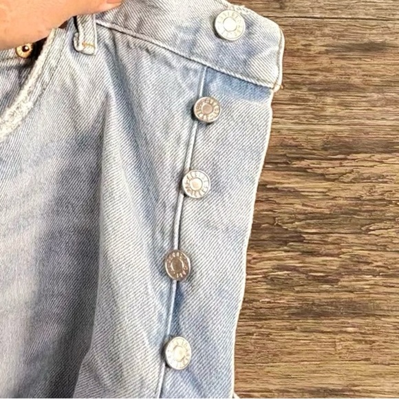 Agolde Light Wash Jean Shorts - Picture 6 of 8